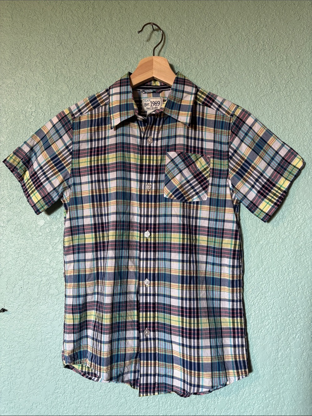 The Children’s Place Short-Sleeve Plaid Shirt Boys Size Medium 7/8 - Like New